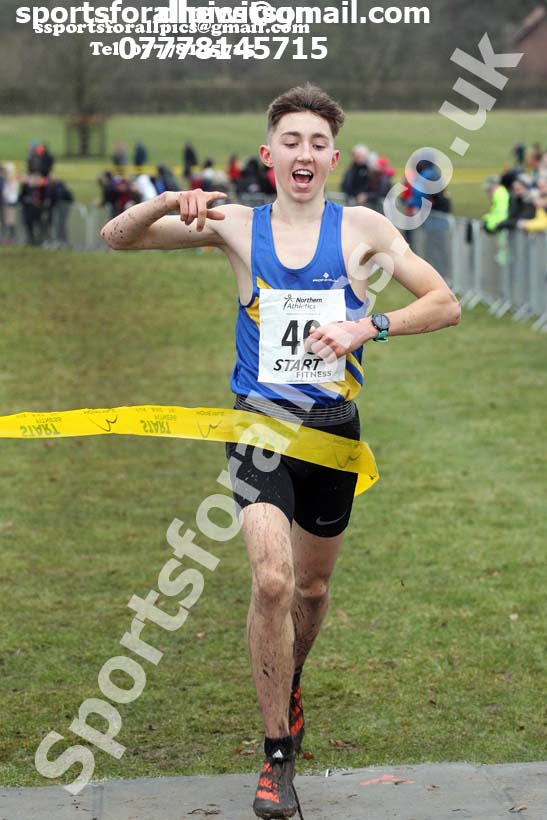 Junior mens Northern Cross Country Champs., Camp Hill Estate, Kirklington.  Photo: David T. Hewitson/Sports for All Pics
